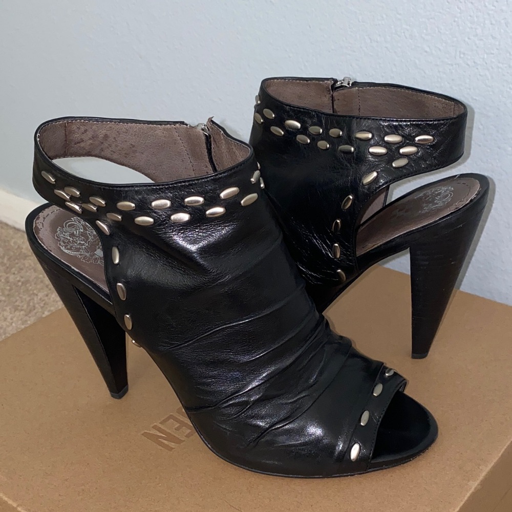 Vince Camuto leather peep toe booties